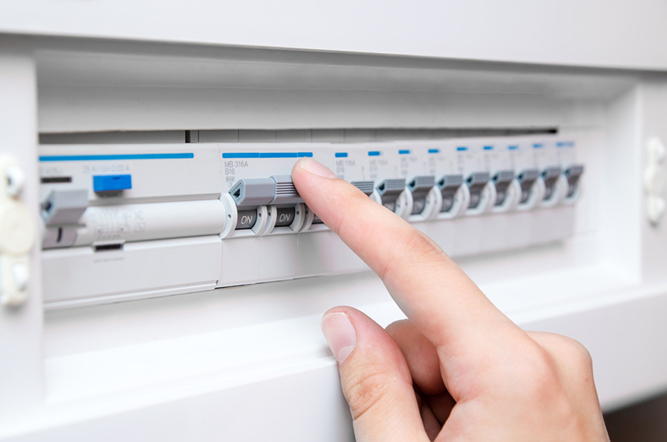 Elektro­installation bei Elektro-Eul GmbH & Co. KG in Schrecksbach